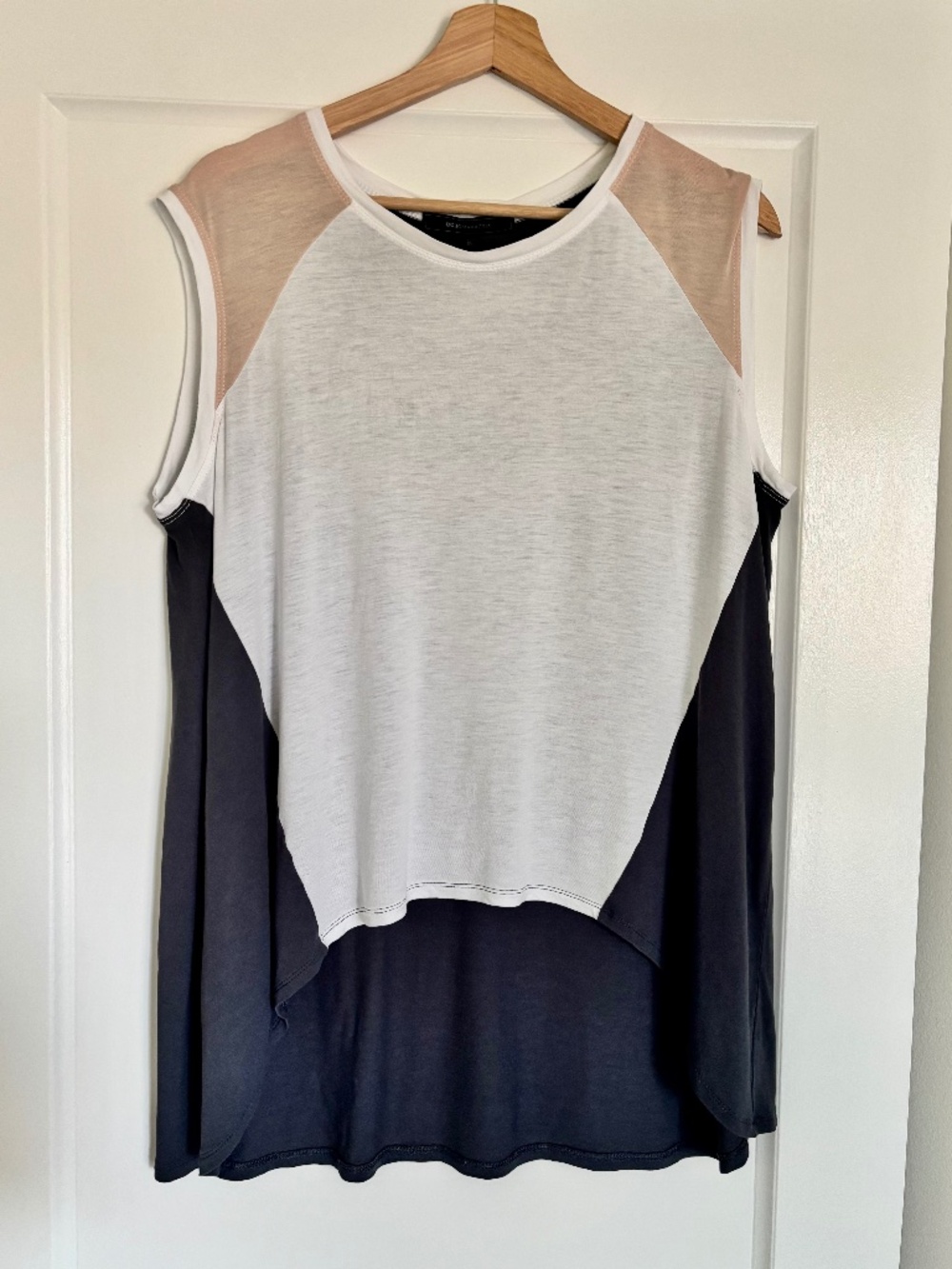 BCBGMaxAzria Gabbie Sleeveless Top Women’s Size Large